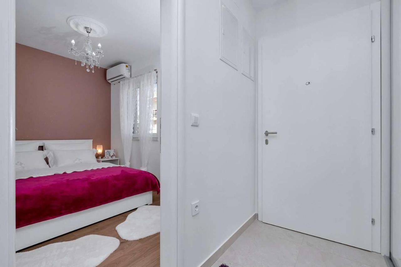 Luxurious Apartment Nino Makarska Exterior foto